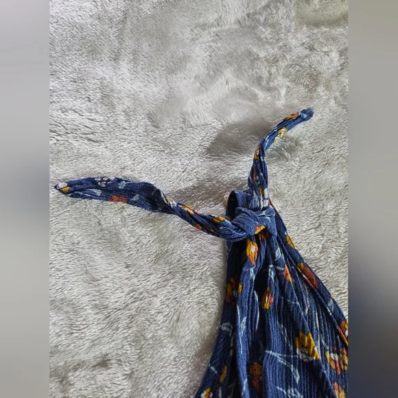 Ana Floral Tank Top - Picture 4 of 5